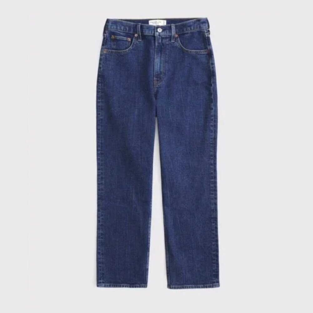 Abercrombie Ultra High Rise Ankle Straight Jean in Dark